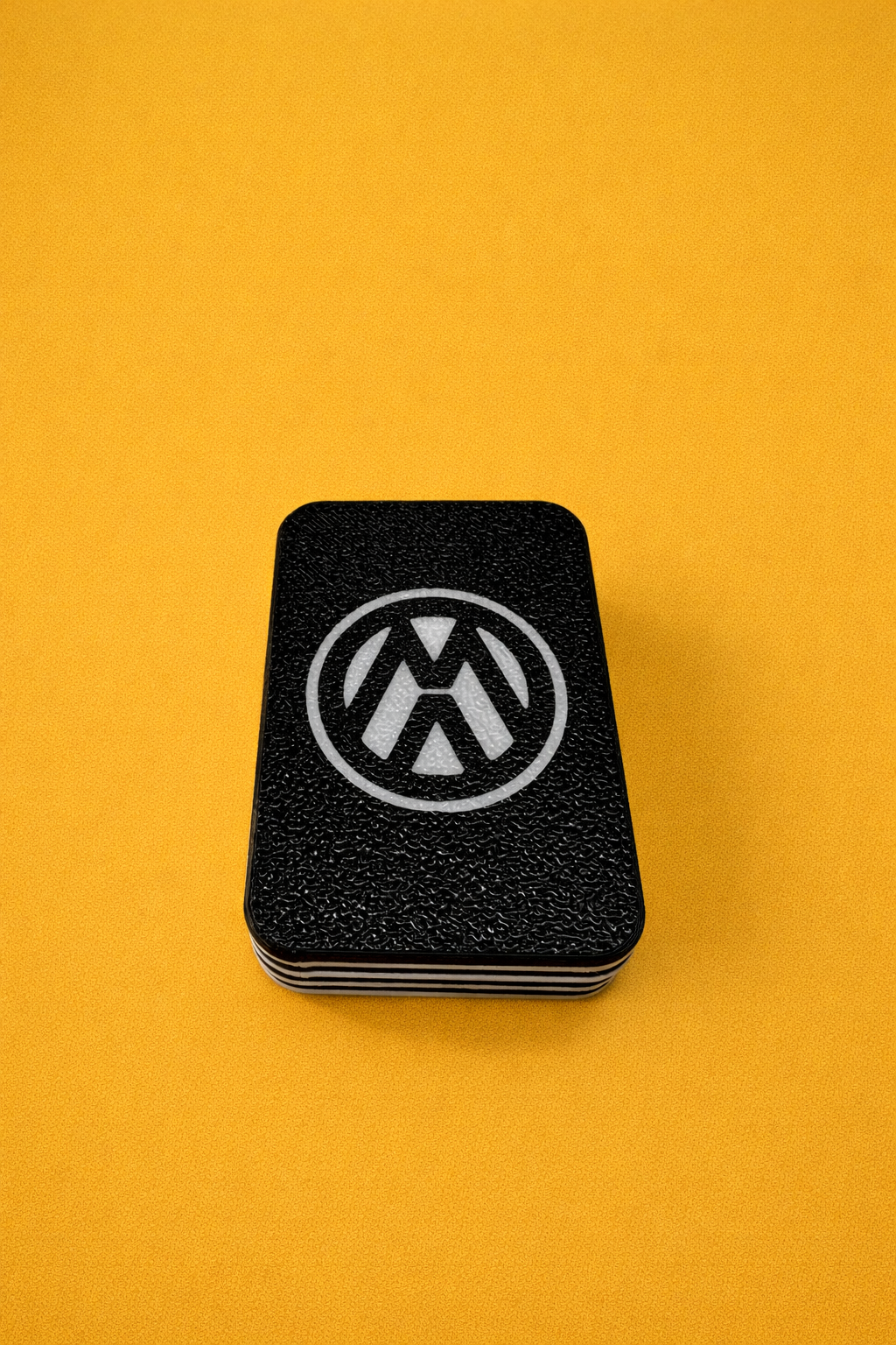 Araba Logolu Premium Tasarım Stres Oyuncağı – Tok ve Akıcı His