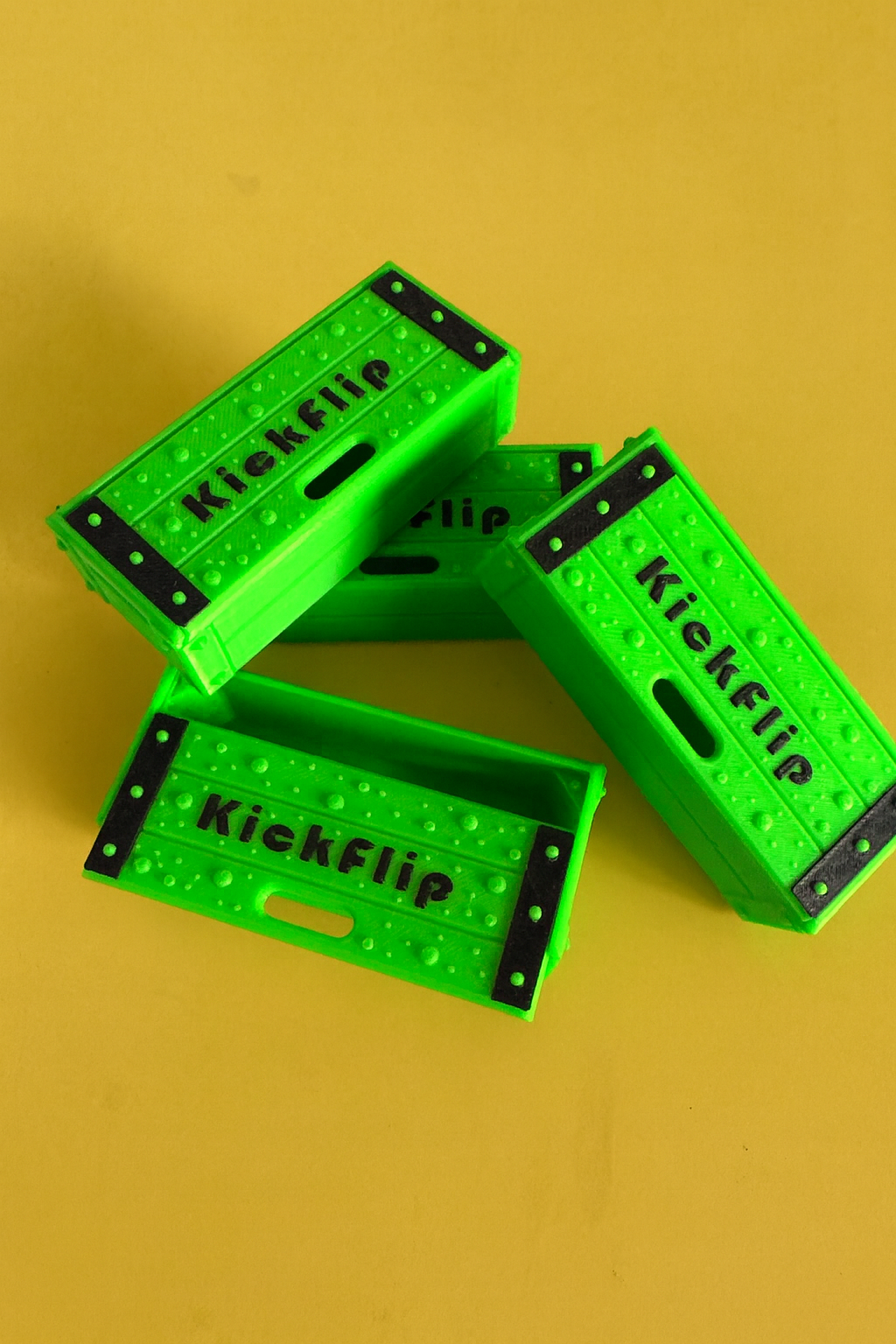 Orjinal KickFlip Kaykay Stres Pickle Oyuncakları